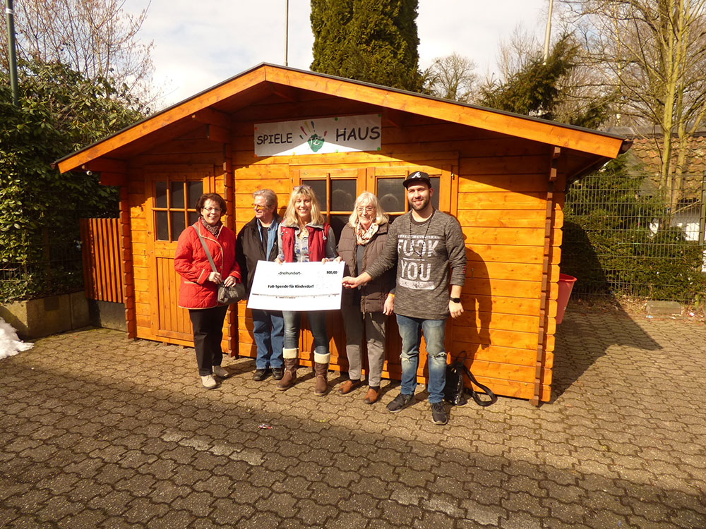 2016 03 11 FaB Spendenübergabe für das Kinderdorf 2016